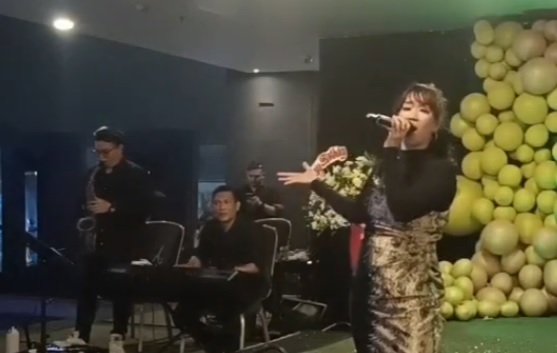 Sewa Organ Tunggal Saxophone Acara Ulang Tahun