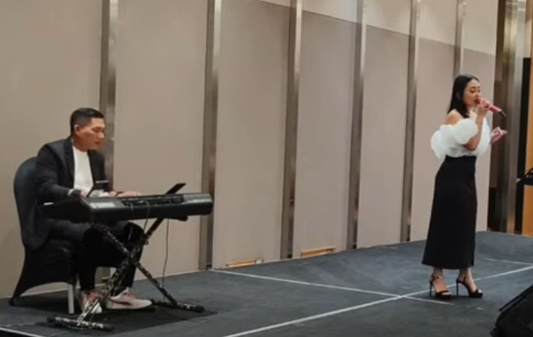 Sewa Organ Tunggal Gala Dinner di Hotel