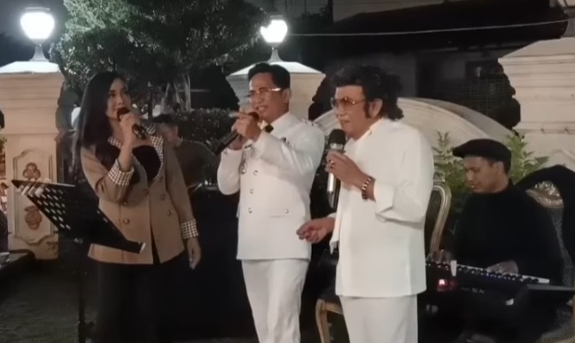 Sewa Organ Tunggal Artis Raja dan Ratu Dangdut Indonesia