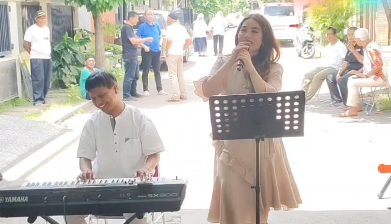 Sewa Organ Tunggal Warga Mega Cinere Jakarta
