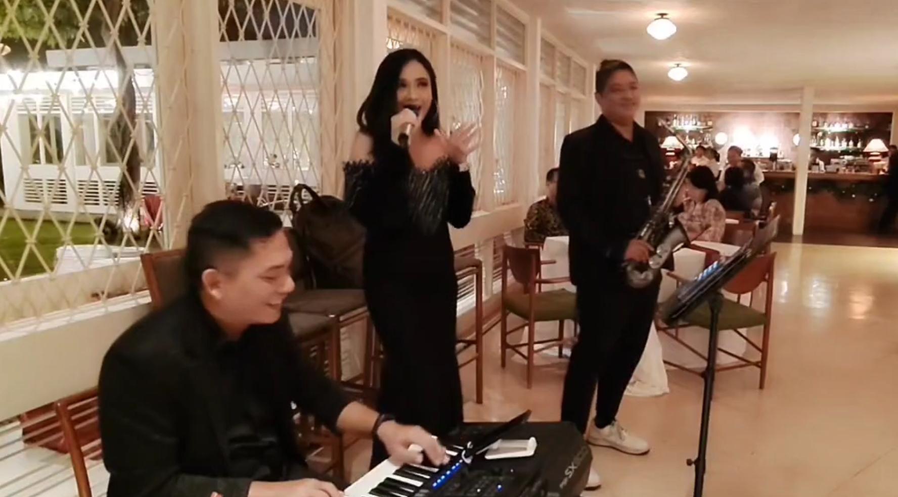 Sewa Organ Tunggal Anniversary Wedding si Silk Bistro Menteng